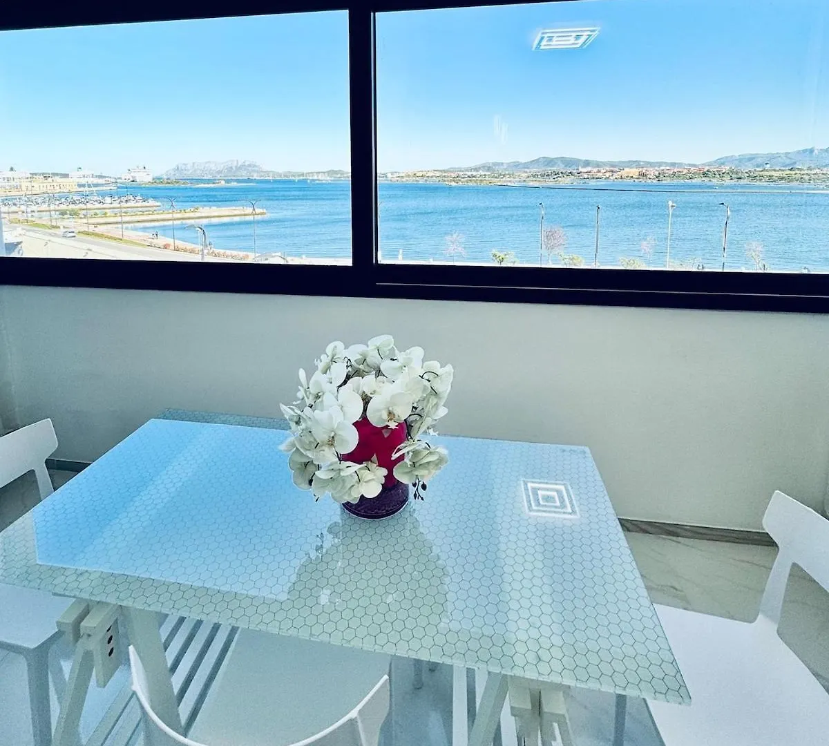 Luxury apartment sea view Olbia center Italy